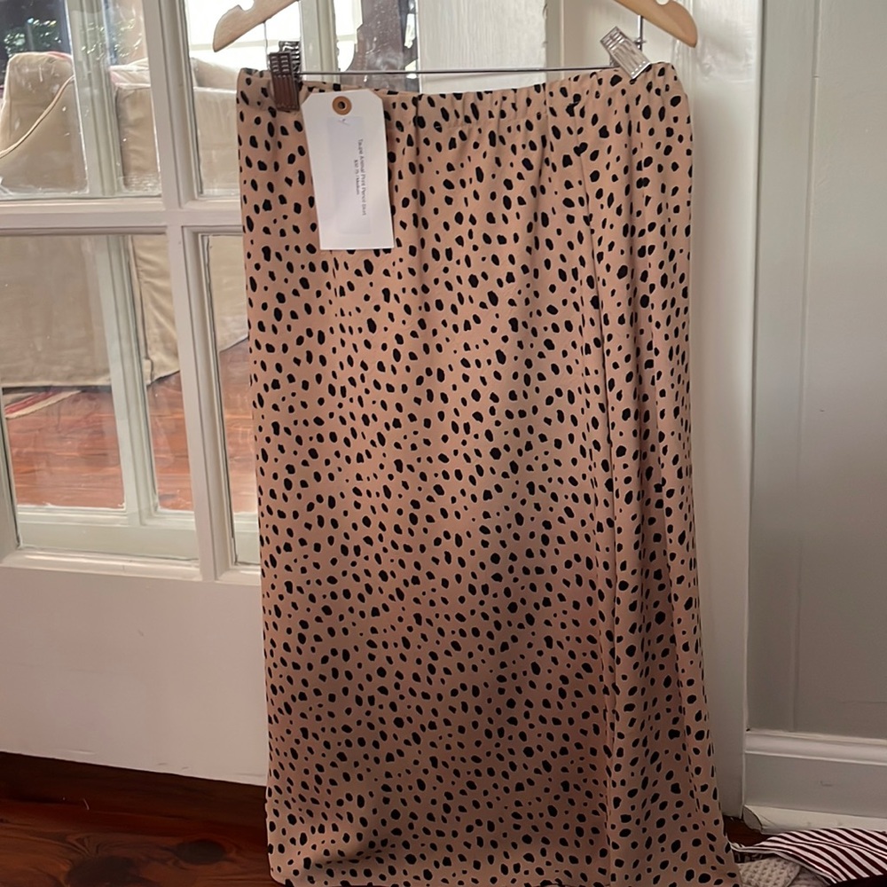 NWT animal print skirt